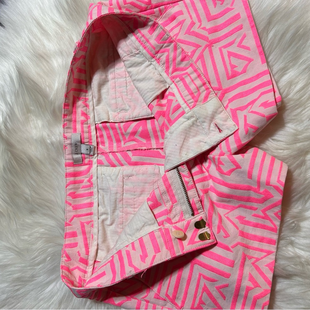 #0236 J. Crew Pink Bermuda Shorts with Geometric Design - Picture 5 of 6